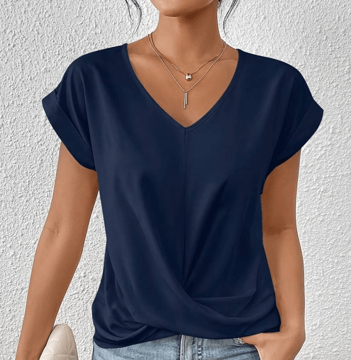 Lissy | Tummy tucking V-neck top